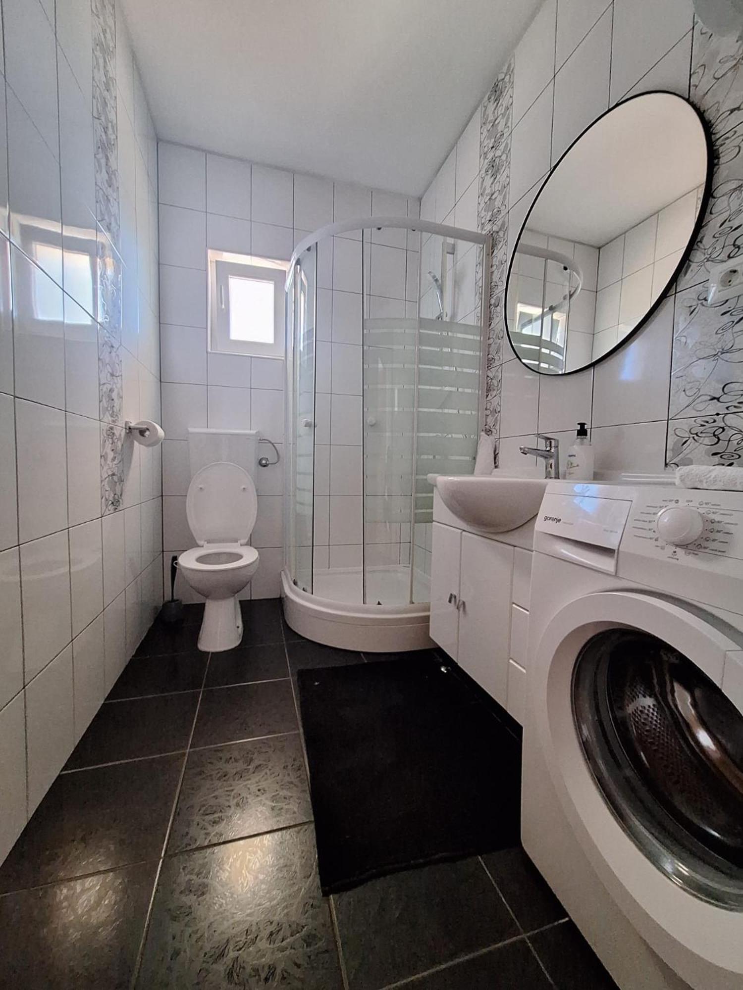 Apartment Lucy - Free Private Parking Zadar