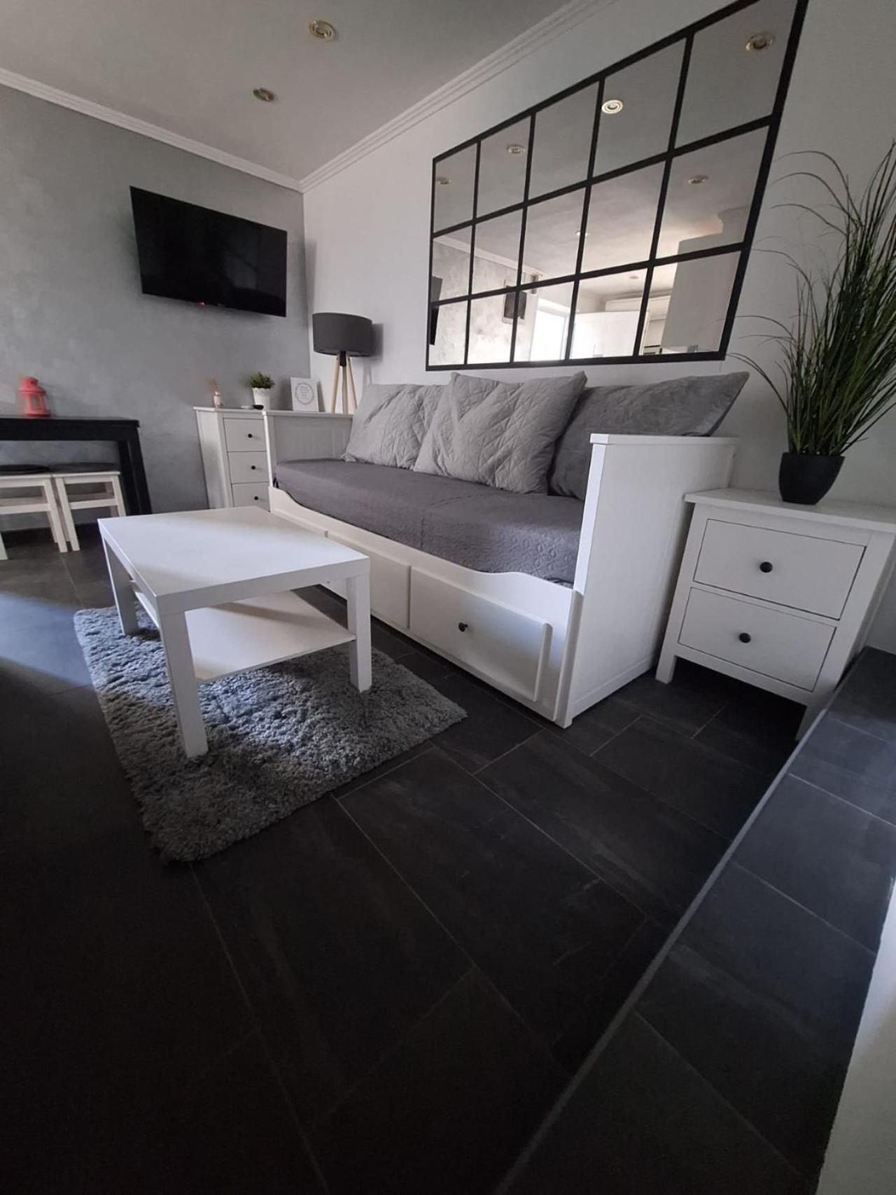 Apartment Lucy - Free Private Parking *
